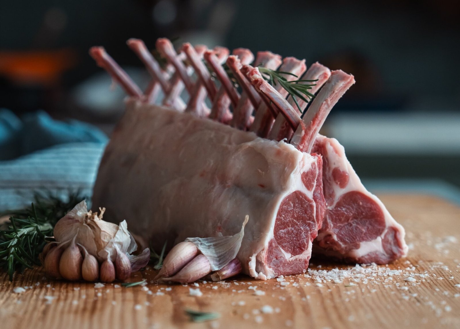 Lamb-croped